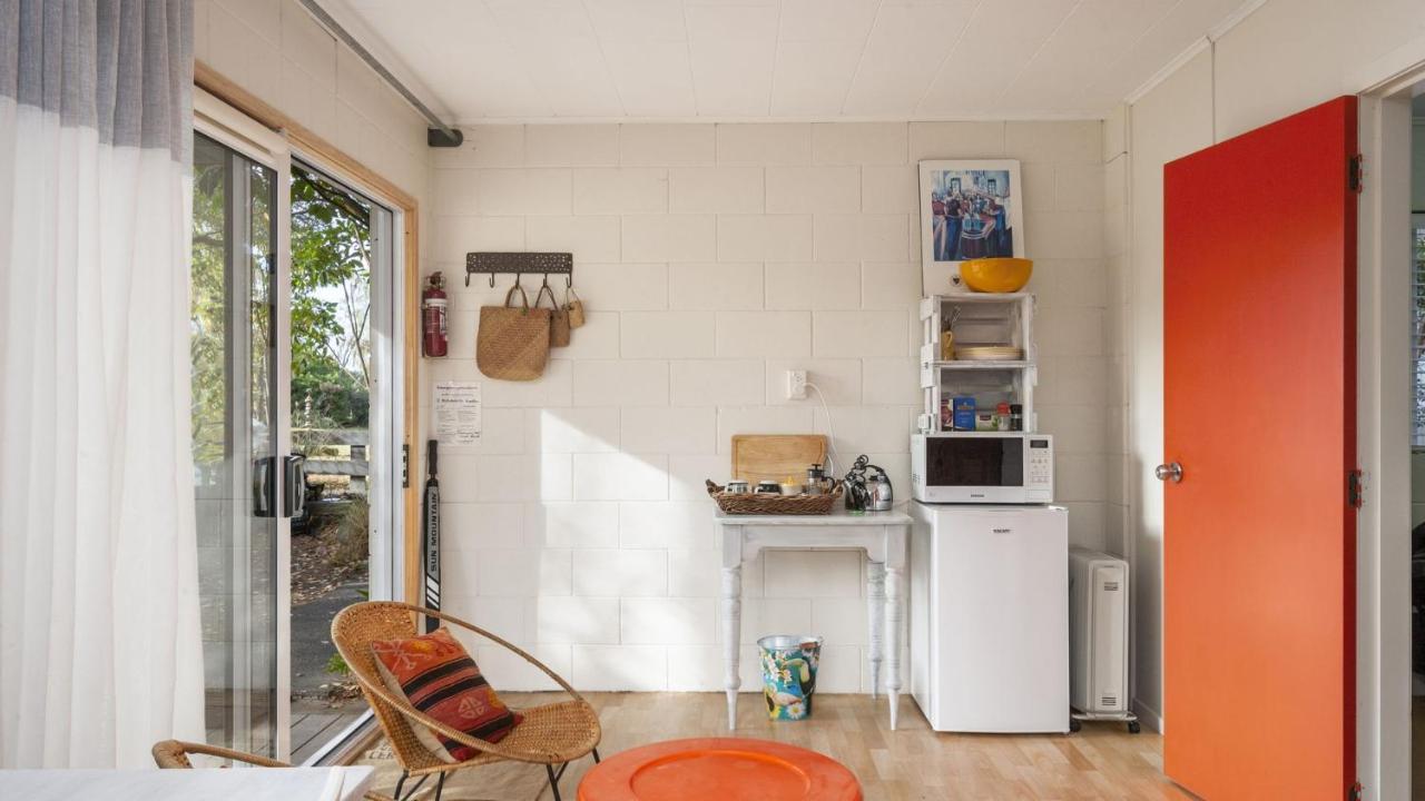 Bed and Breakfast Tongariro Adventures Kuratau Esterno foto