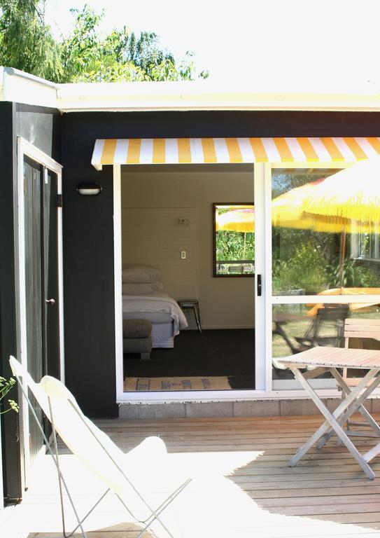 Bed and Breakfast Tongariro Adventures Kuratau Esterno foto