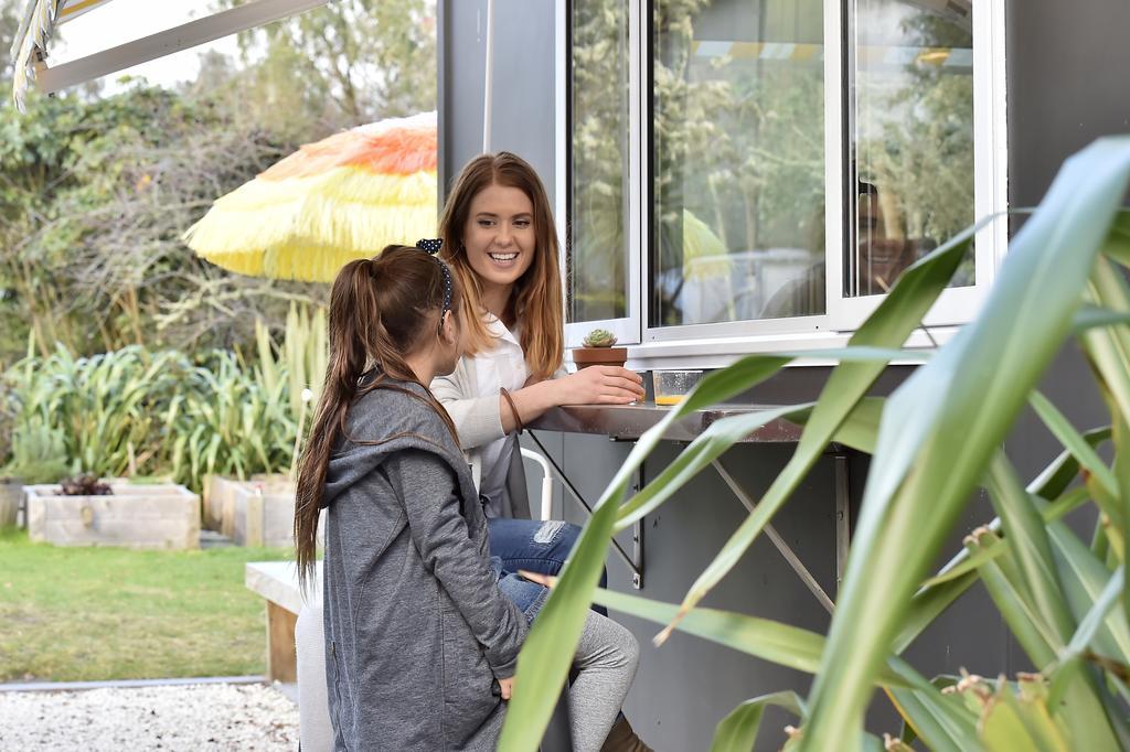 Bed and Breakfast Tongariro Adventures Kuratau Esterno foto